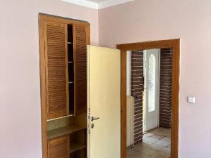 Prodej rodinného domu, Manětín, 250 m2