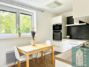 Pronájem bytu 2+1, Kroměříž, Sládkova, 62 m2
