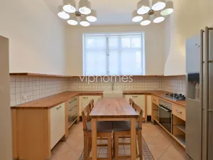 Pronájem vily, Praha - Dejvice, Na pískách, 380 m2