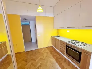 Pronájem bytu 1+1, Praha - Žižkov, Čajkovského, 30 m2