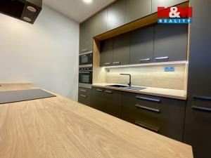 Pronájem bytu 1+kk, Louny, Pražská, 57 m2