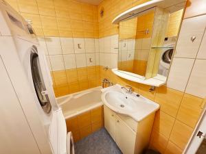 Pronájem bytu 2+1, Vysoké Mýto, U Potoka, 62 m2