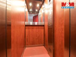 Prodej bytu 1+kk, Aš, Karlova, 21 m2