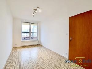 Pronájem bytu 2+kk, Praha - Stodůlky, Svitákova, 52 m2