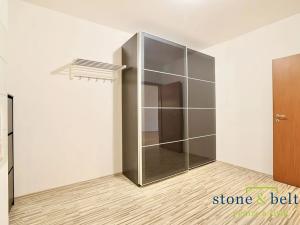 Pronájem bytu 2+kk, Praha - Stodůlky, Svitákova, 52 m2