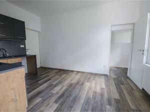 Prodej bytu 2+1, Liberec, Zlínská, 70 m2