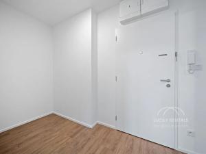 Pronájem bytu 1+kk, Praha - Chodov, Líbalova, 32 m2