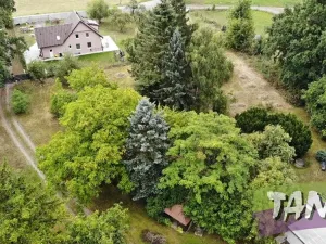 Prodej pozemku pro bydlení, Kněžmost, 1810 m2