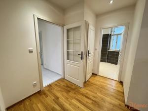 Pronájem bytu 2+kk, Praha - Staré Město, Národní, 65 m2