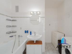 Pronájem bytu 3+kk, Praha - Michle, Hanusova, 61 m2