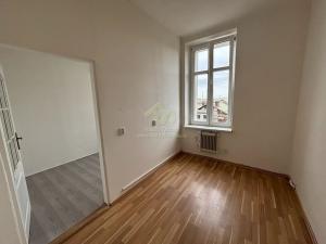 Prodej bytu 3+kk, Plzeň, Lobezská, 61 m2