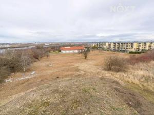Prodej komerčního pozemku, Praha - Zličín, Lipovská, 9821 m2