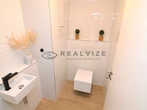 Pronájem bytu 2+kk, České Budějovice, Čakovská, 68 m2