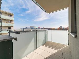 Pronájem bytu 3+kk, Praha - Jinonice, Pod stolovou horou, 82 m2