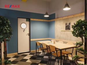 Pronájem restaurace, Praha - Smíchov, Křížová, 236 m2