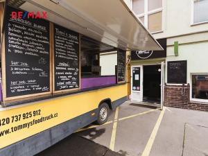 Pronájem restaurace, Praha - Smíchov, Křížová, 236 m2