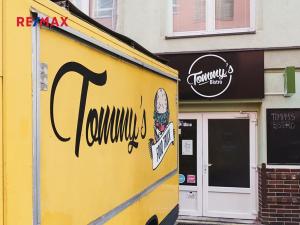 Pronájem restaurace, Praha - Smíchov, Křížová, 236 m2