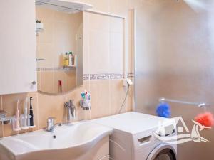 Prodej bytu 3+kk, Bjala, Bulharsko, 74 m2