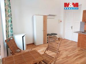 Pronájem bytu 2+1, Mělník, náměstí Karla IV., 57 m2