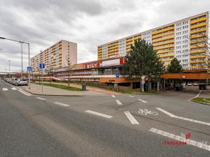 Pronájem obchodního prostoru, Hradec Králové - Nový Hradec Králové, třída Edvarda Beneše, 402 m2