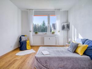 Pronájem bytu 3+1, Cvikov - Cvikov II, Sídliště, 67 m2