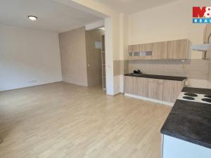 Pronájem bytu 3+kk, Kladno, Dr. Vrbenského, 94 m2