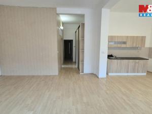 Pronájem bytu 3+kk, Kladno, Dr. Vrbenského, 94 m2