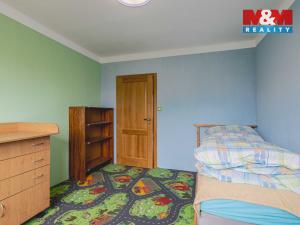 Prodej bytu 3+1, Oselce, 72 m2