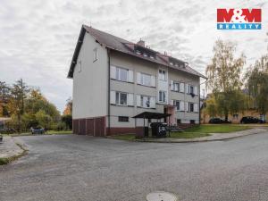 Prodej bytu 3+1, Oselce, 72 m2
