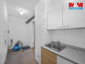 Prodej obchodního prostoru, Rožnov, 122 m2