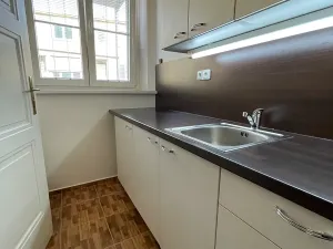 Prodej bytu 2+1, Praha, Pechlátova, 59 m2