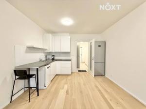 Pronájem bytu 1+kk, Praha - Břevnov, Radimova, 38 m2
