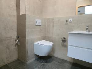 Prodej bytu 2+kk, Praha - Libeň, Nad Okrouhlíkem, 112 m2