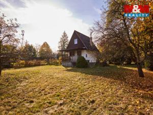 Prodej chaty, Lišov, 375 m2