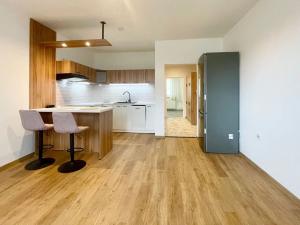 Pronájem bytu 2+kk, Jablonec nad Nisou, Mozartova, 43 m2