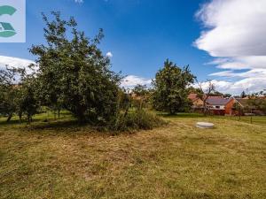 Prodej pozemku pro bydlení, Charváty, 863 m2