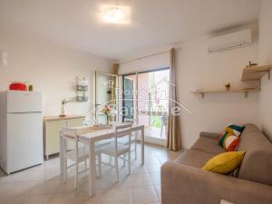 Prodej bytu 1+1, Badesi, Sardinie, Itálie, 41 m2