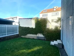 Pronájem bytu 2+kk, Praha - Strašnice, Třebohostická, 36 m2