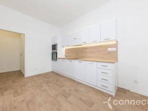 Prodej bytu 3+kk, Přerov, Husova, 40 m2