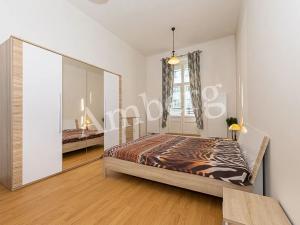 Pronájem bytu 2+kk, Praha - Libeň, Světova, 70 m2