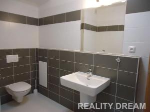 Pronájem bytu 2+kk, Praha - Střížkov, Zakšínská, 58 m2