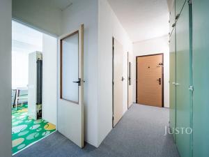 Prodej bytu 3+1, České Budějovice, Písecká, 70 m2