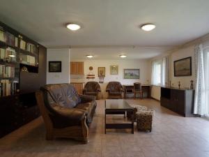 Prodej rodinného domu, Úsilné, 280 m2