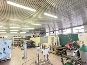 Pronájem výrobních prostor, Holešov, 677 m2