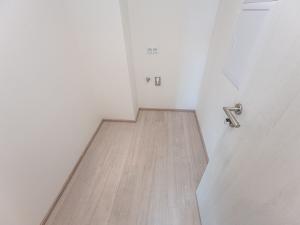 Pronájem bytu 3+kk, Praha - Libeň, Kotlaska, 84 m2