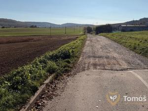 Prodej komerčního pozemku, Moravské Knínice, 6939 m2