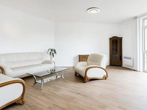 Pronájem bytu 3+kk, Praha - Dolní Měcholupy, Za zahradami, 96 m2