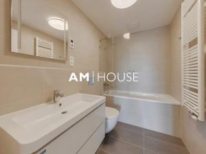 Pronájem bytu 4+kk, Praha - Vysočany, Smržových, 100 m2