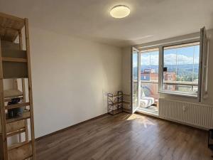 Pronájem bytu 1+kk, Rožnov pod Radhoštěm, Valašská, 28 m2