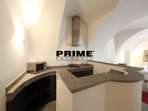 Pronájem bytu 2+kk, Praha - Malá Strana, Vlašská, 92 m2